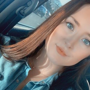 Meet your Posher, Rebecca